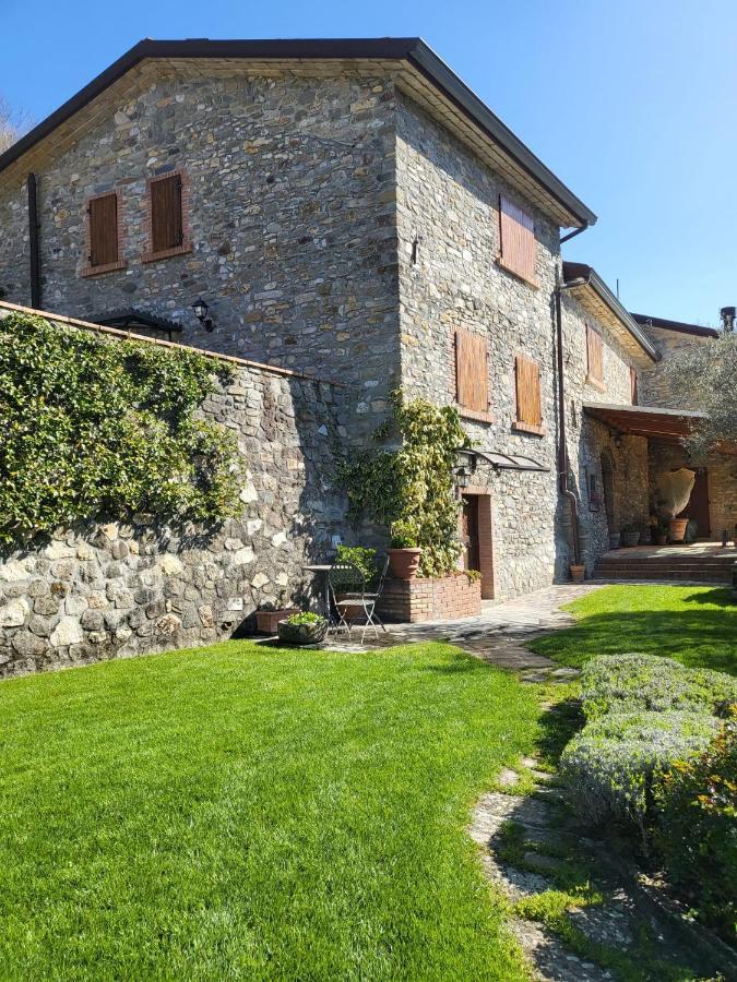 Old Village Linda - Tra Lunigiana & Cinque Terre Comano  Экстерьер фото