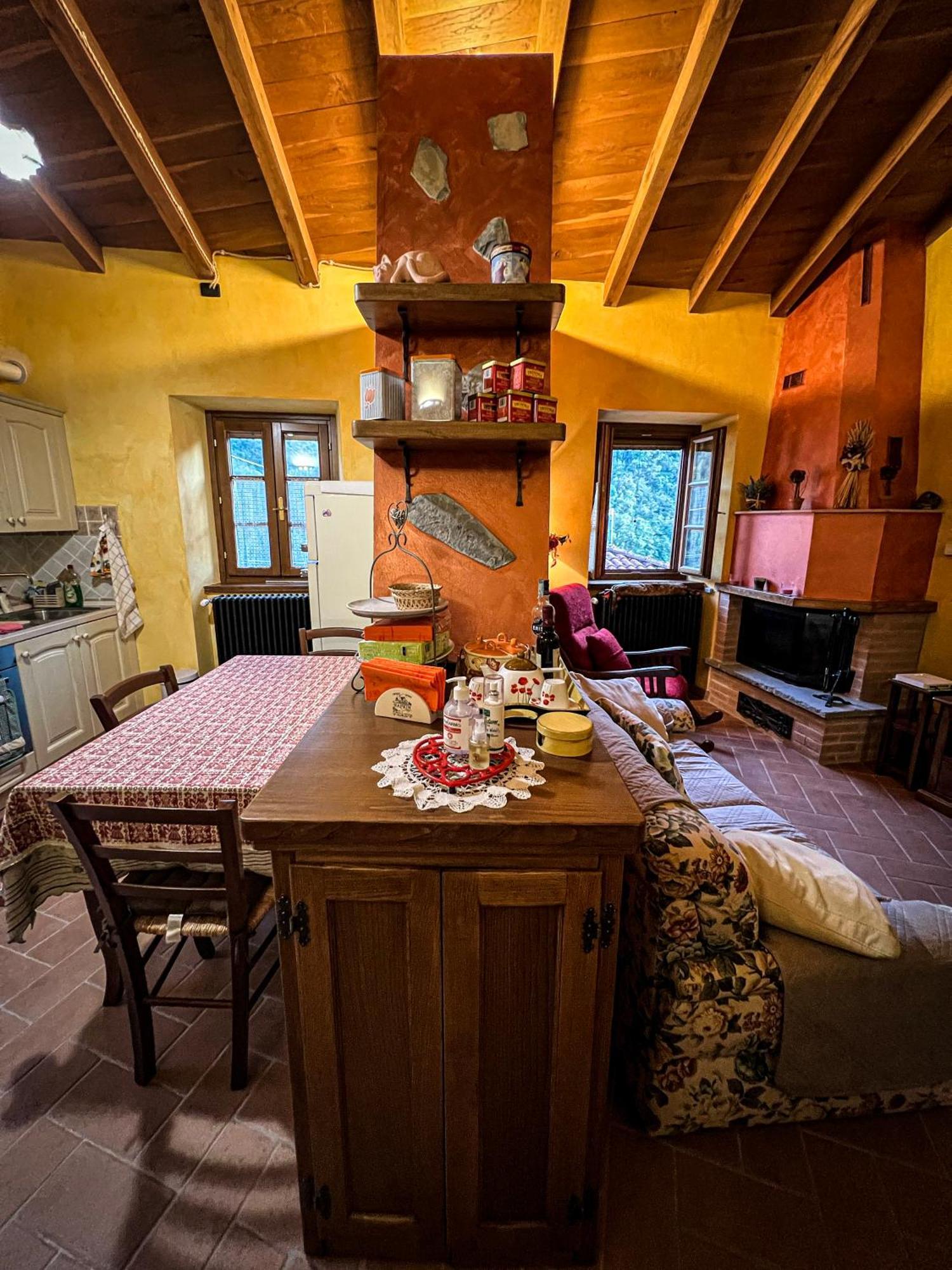 Old Village Linda - Tra Lunigiana & Cinque Terre Comano  Экстерьер фото